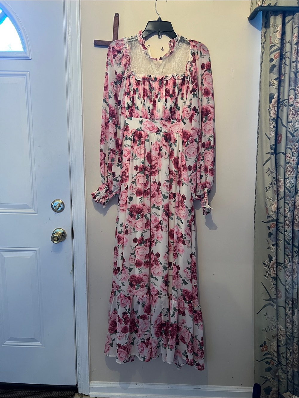 Aura Pink Rose-Print Lace Yoke Maxi Dress